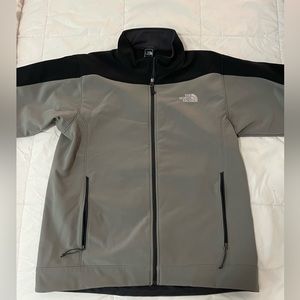 Men’s Large North Face jacket